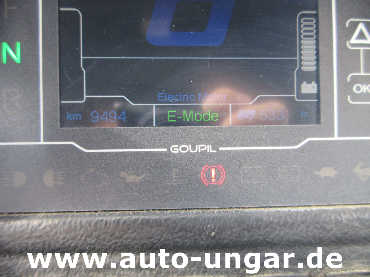 Electric utility vehicle GOUPIL G5 E Kipper Unfall- und Getriebeschaden Elektrofahrzeug Bj 2014: picture 24 Electric utility vehicle GOUPIL G5 E Kipper Unfall- und Getriebeschaden Elektrofahrzeug Bj 2014: picture 24