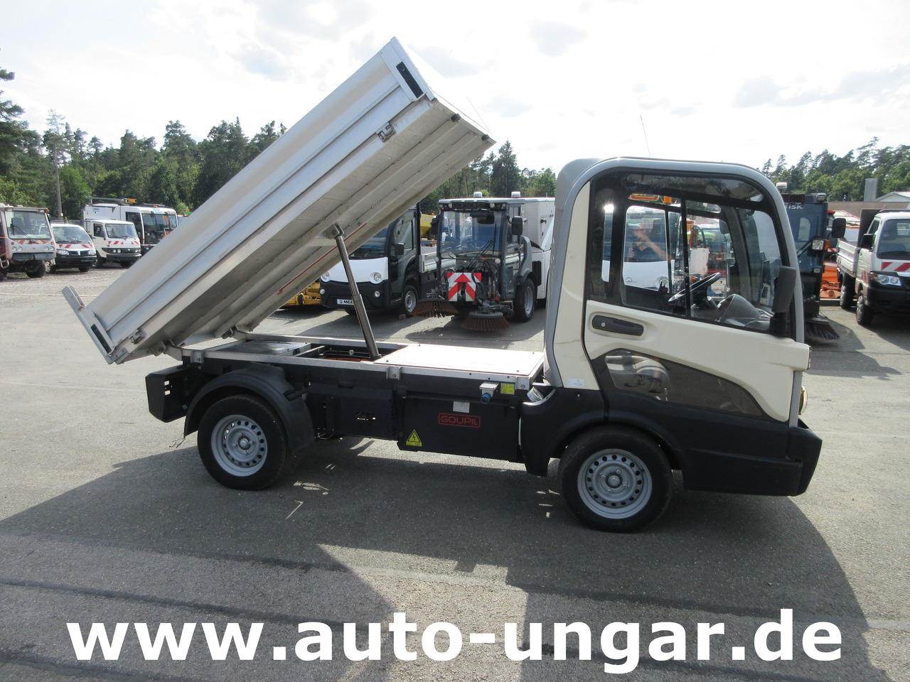 Electric utility vehicle GOUPIL G5 E Kipper Unfall- und Getriebeschaden Elektrofahrzeug Bj 2014: picture 6 Electric utility vehicle GOUPIL G5 E Kipper Unfall- und Getriebeschaden Elektrofahrzeug Bj 2014: picture 6