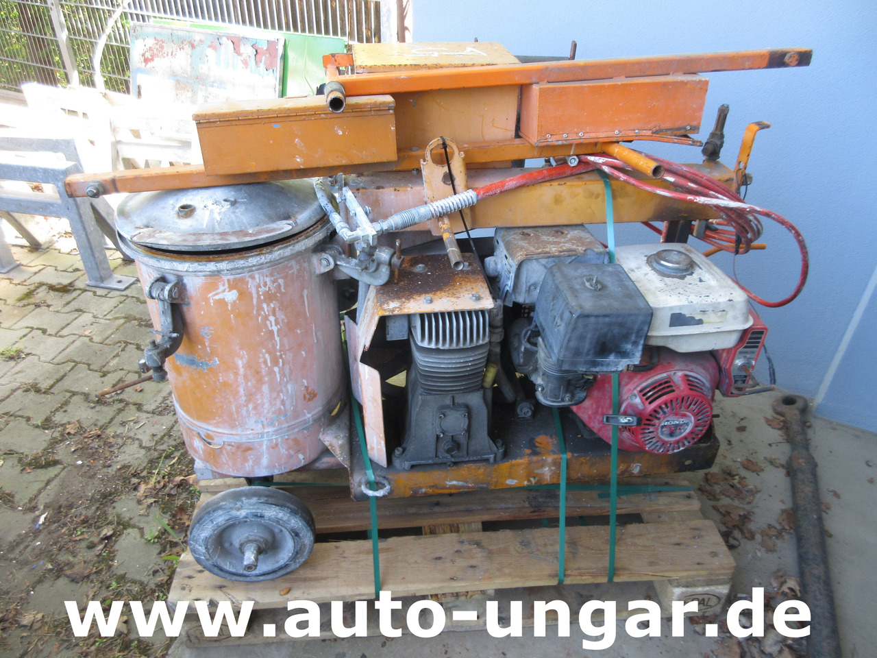 - Asphalt machine: picture 2 - Asphalt machine: picture 2