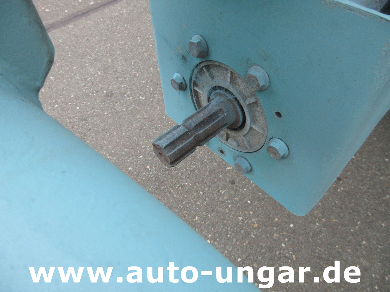 Pistenbully BeachTech STR 2000 BeachCleaner Strandreiniger чистач на плажа - Municipal/ Special vehicle: picture 5 Pistenbully BeachTech STR 2000 BeachCleaner Strandreiniger чистач на плажа - Municipal/ Special vehicle: picture 5