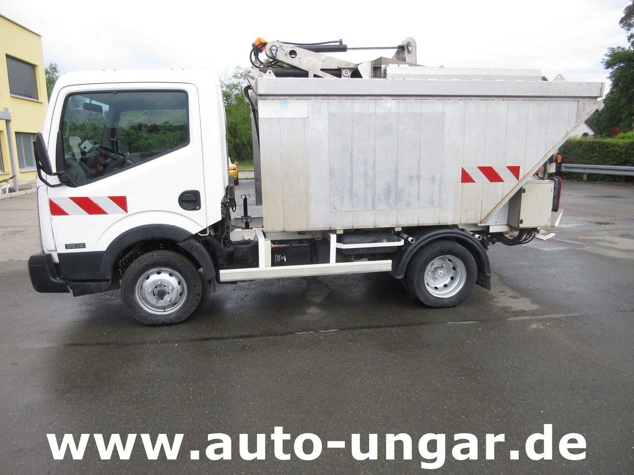 NISSAN Cabstar Faun City - Provence Benne Müllwagen Lifter Presse Kipper 3.500kg - Garbage truck: picture 4 NISSAN Cabstar Faun City - Provence Benne Müllwagen Lifter Presse Kipper 3.500kg - Garbage truck: picture 4