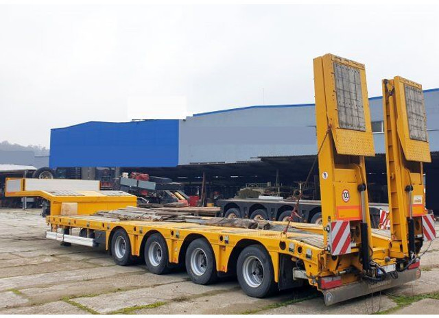 Kässbohrer LB4E - Low loader semi-trailer: picture 1 Kässbohrer LB4E - Low loader semi-trailer: picture 1