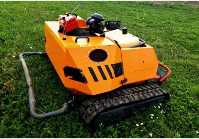 KommTek/NIKO - RoboFlail ONE (700kg/122cm profi) - Garden mower: picture 2 KommTek/NIKO - RoboFlail ONE (700kg/122cm profi) - Garden mower: picture 2