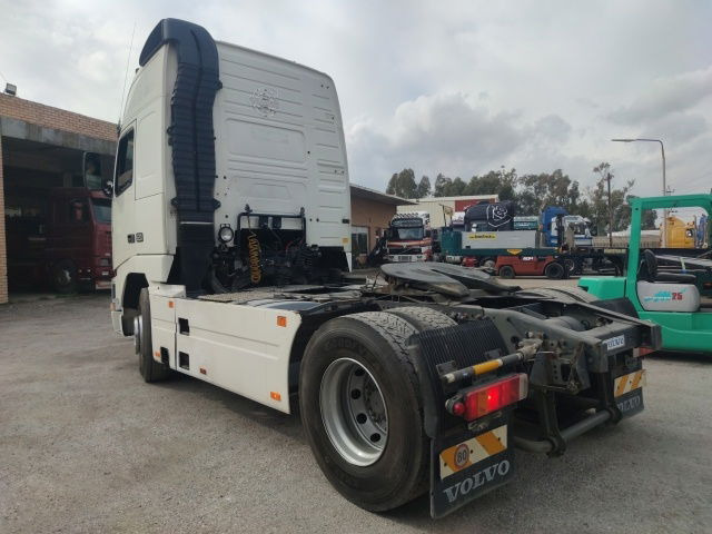 Volvo FH 16.520 520 - Tractor unit: picture 2 Volvo FH 16.520 520 - Tractor unit: picture 2