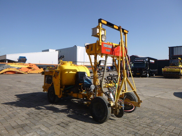 HOFMANN H25 Cold Paint road marker - Asphalt machine: picture 4 HOFMANN H25 Cold Paint road marker - Asphalt machine: picture 4
