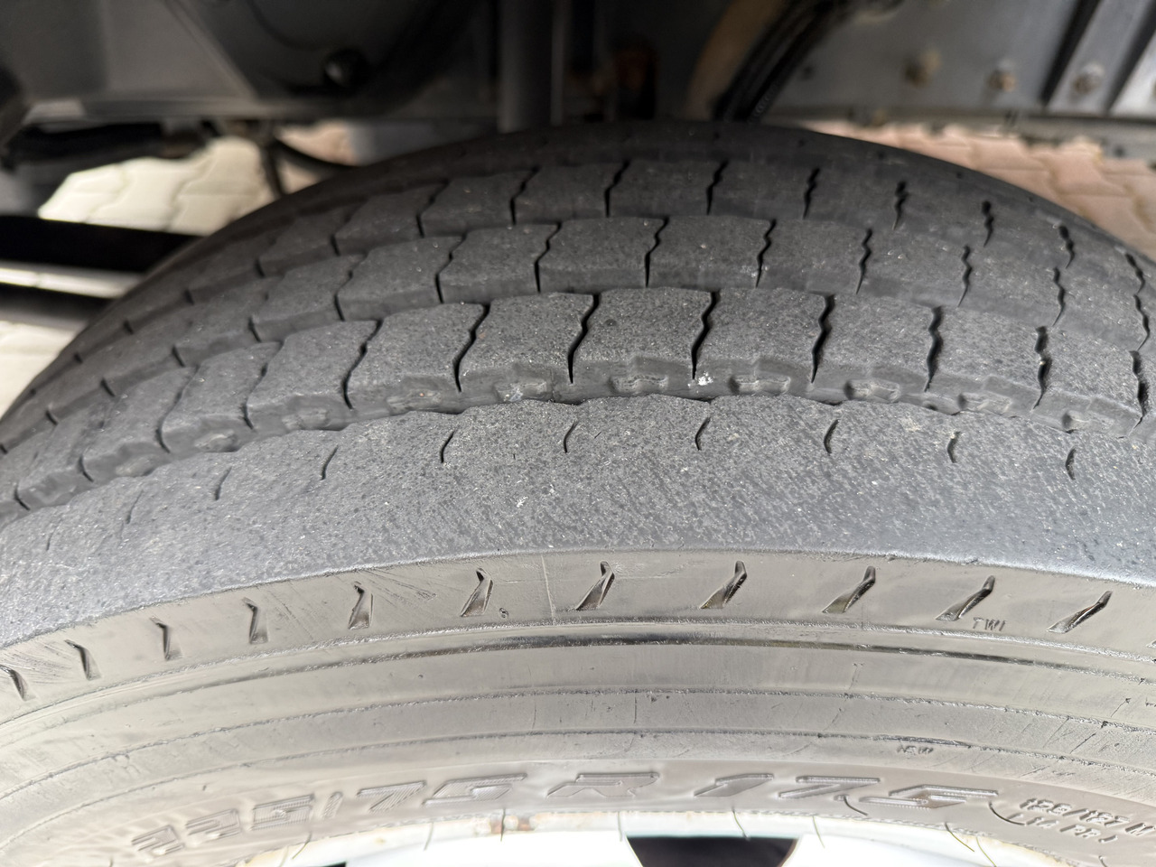 MAN TGL 8.180 BB - Dropside/ Flatbed truck: picture 3 MAN TGL 8.180 BB - Dropside/ Flatbed truck: picture 3