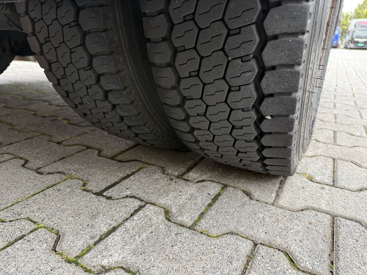 MAN TGL 8.180 BB - Dropside/ Flatbed truck: picture 2 MAN TGL 8.180 BB - Dropside/ Flatbed truck: picture 2