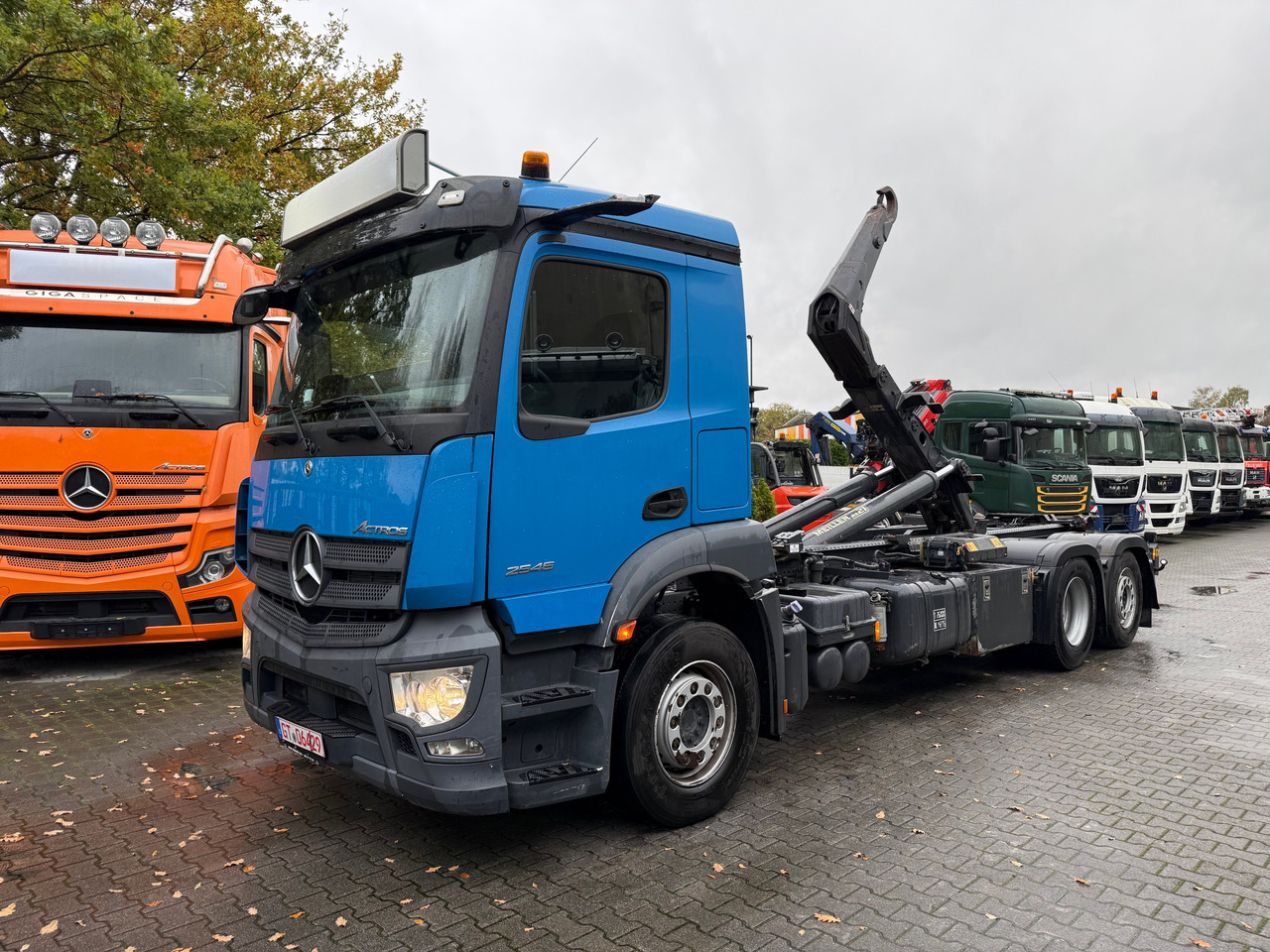 Mercedes-Benz Actros MP5 2546 6X2 Meiller RS21 - Hook lift truck: picture 1 Mercedes-Benz Actros MP5 2546 6X2 Meiller RS21 - Hook lift truck: picture 1