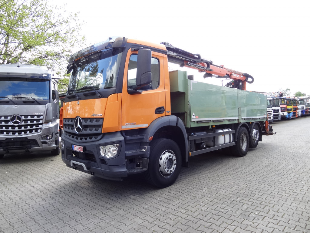 Mercedes-Benz Arocs 2630 6X2 Atlas 165.2 Baustoff - Dropside/ Flatbed truck, Crane truck: picture 1 Mercedes-Benz Arocs 2630 6X2 Atlas 165.2 Baustoff - Dropside/ Flatbed truck, Crane truck: picture 1