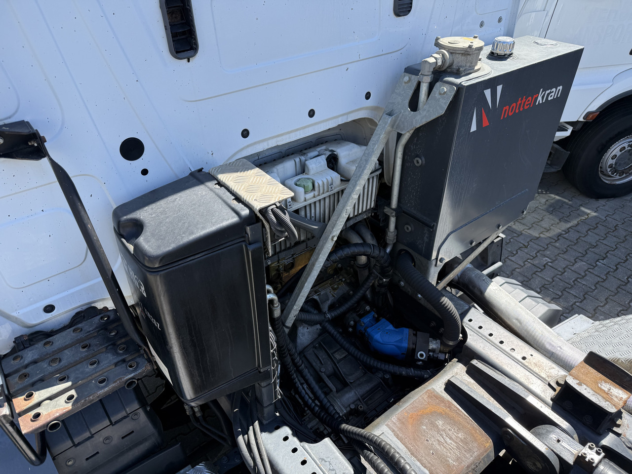 Mercedes-Benz Arocs 3245 K 8X4 Haken - Hook lift truck: picture 3 Mercedes-Benz Arocs 3245 K 8X4 Haken - Hook lift truck: picture 3