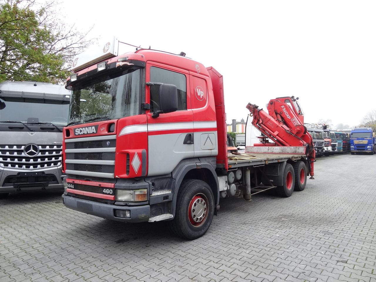 Dropside/ Flatbed truck, Crane truck Scania R144 460 6X4 Fassi 360 bis 25 Meter: picture 8 Dropside/ Flatbed truck, Crane truck Scania R144 460 6X4 Fassi 360 bis 25 Meter: picture 8