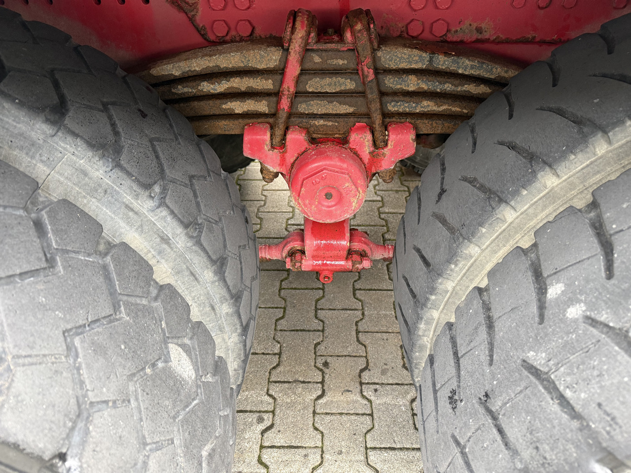 Scania R580 8X4 Kipper Kran HIAB 244-5 - Tipper, Crane truck: picture 4 Scania R580 8X4 Kipper Kran HIAB 244-5 - Tipper, Crane truck: picture 4