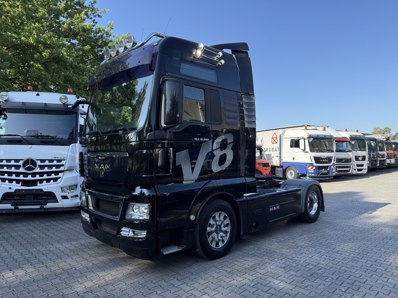 MAN TGX 18.680 4X2 BLS V8 - Tractor unit: picture 1 MAN TGX 18.680 4X2 BLS V8 - Tractor unit: picture 1