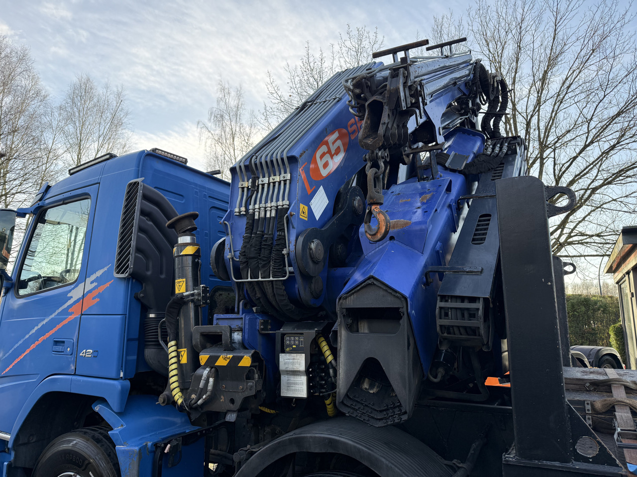 Volvo FM12 420 8X2 Kran PM 65026 bis 29 Meter - Crane truck, Dropside/ Flatbed truck: picture 2 Volvo FM12 420 8X2 Kran PM 65026 bis 29 Meter - Crane truck, Dropside/ Flatbed truck: picture 2