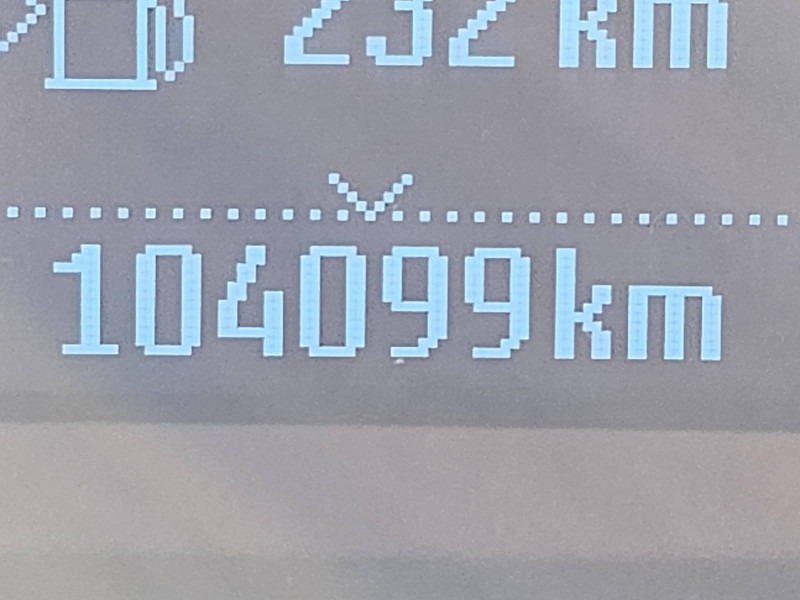 Flatbed van Ford Transit 2.0 TDCI 130: picture 9