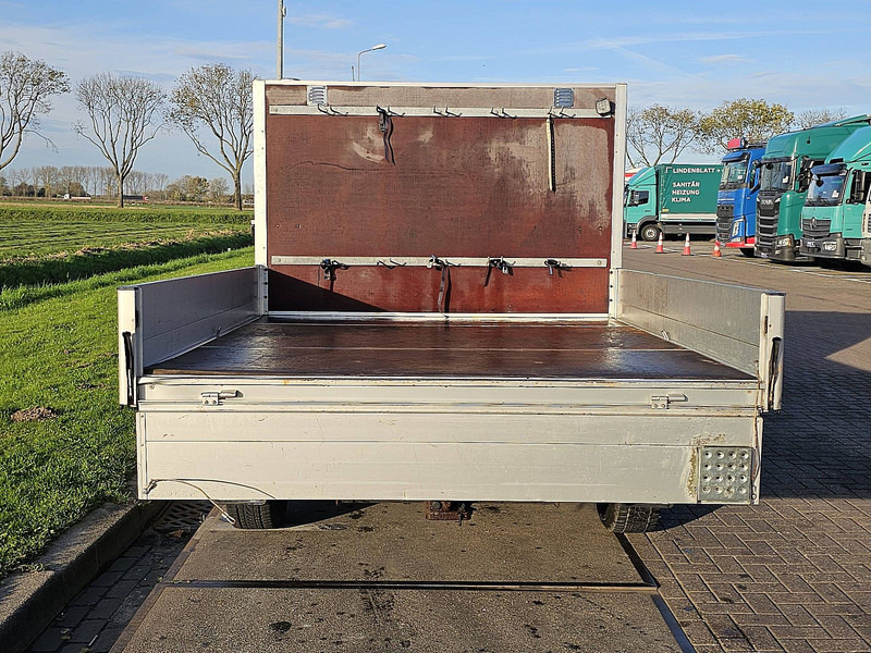 Flatbed van Ford Transit 2.0 TDCI 130: picture 12