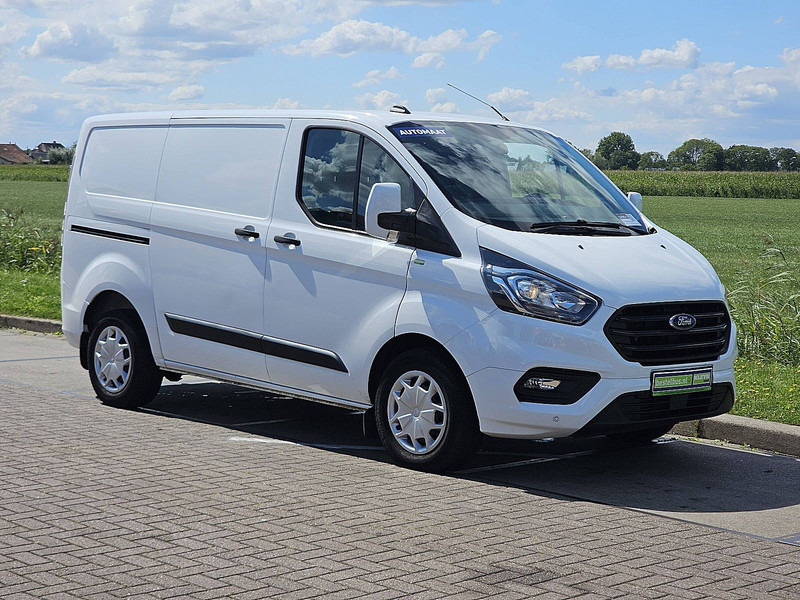 Ford Transit Custom 2.0 L1 Navi Automaat AC! - Small van: picture 5 Ford Transit Custom 2.0 L1 Navi Automaat AC! - Small van: picture 5