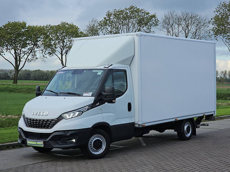 Iveco Daily 35S18 3.0ltr ac aut. EUR6 - Box van: picture 2 Iveco Daily 35S18 3.0ltr ac aut. EUR6 - Box van: picture 2