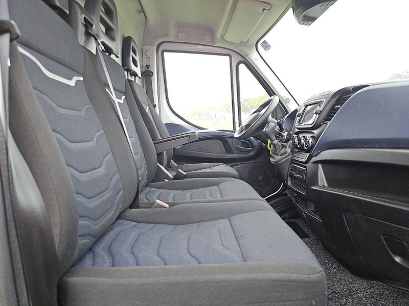 Leasing of Iveco Daily 50C18 L2H3 3.0Ltr Automaat Iveco Daily 50C18 L2H3 3.0Ltr Automaat: picture 7 Leasing of Iveco Daily 50C18 L2H3 3.0Ltr Automaat Iveco Daily 50C18 L2H3 3.0Ltr Automaat: picture 7
