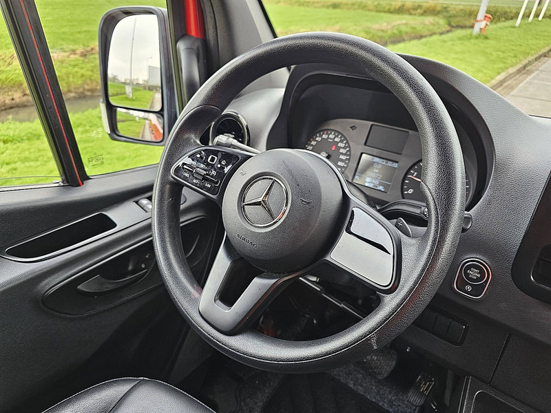 Leasing of Mercedes-Benz Sprinter 214 Mercedes-Benz Sprinter 214: picture 10
