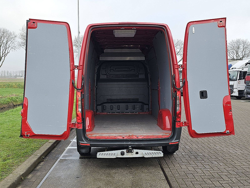 Leasing of Mercedes-Benz Sprinter 214 Mercedes-Benz Sprinter 214: picture 11