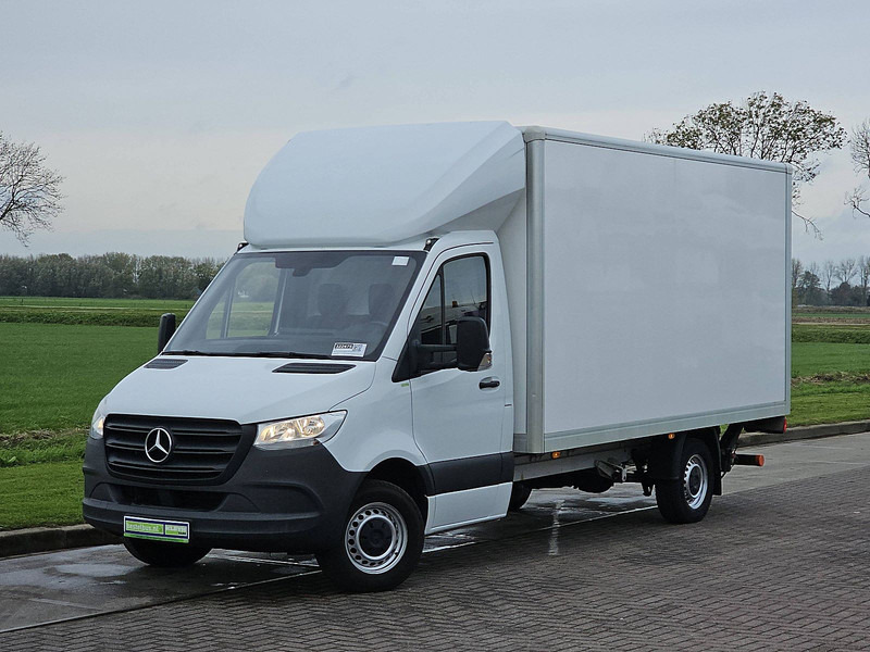 Mercedes-Benz Sprinter 315 Bakwagen Laadklep! - Box van: picture 2 Mercedes-Benz Sprinter 315 Bakwagen Laadklep! - Box van: picture 2
