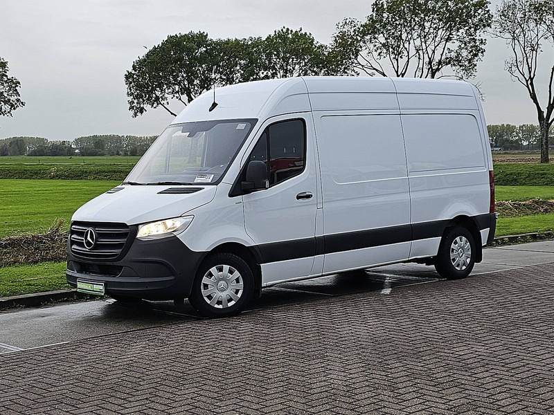 Mercedes-Benz Sprinter 315 L2H2 Mbux Automaat! - Panel van: picture 2 Mercedes-Benz Sprinter 315 L2H2 Mbux Automaat! - Panel van: picture 2