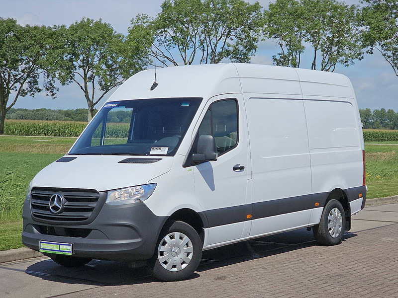 Mercedes-Benz Sprinter 317 L2H2 3.5T-Trekhaak! - Panel van: picture 2 Mercedes-Benz Sprinter 317 L2H2 3.5T-Trekhaak! - Panel van: picture 2