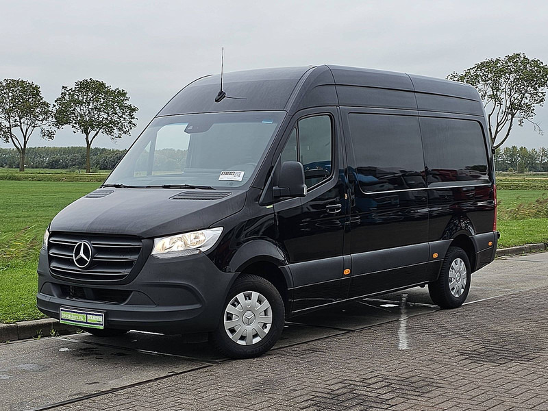 Mercedes-Benz Sprinter 317 L2H2 3.5t-Trekhaak - Panel van: picture 2 Mercedes-Benz Sprinter 317 L2H2 3.5t-Trekhaak - Panel van: picture 2