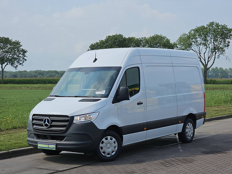 Mercedes-Benz Sprinter 317 L2H2 3.5t-Trekhaak! - Panel van: picture 2 Mercedes-Benz Sprinter 317 L2H2 3.5t-Trekhaak! - Panel van: picture 2