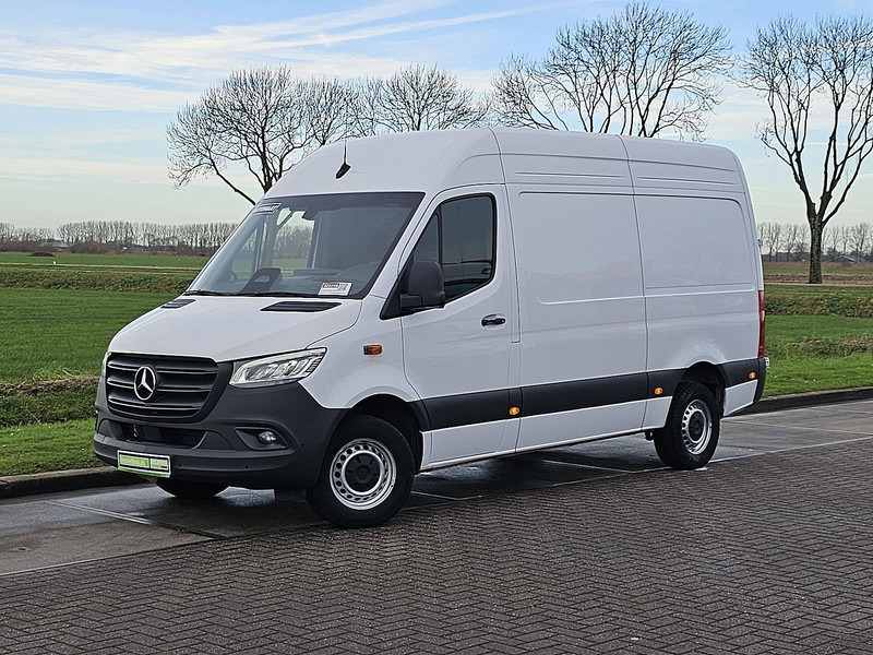 Mercedes-Benz Sprinter 317 L2H2 LED Mbux Navi! - Panel van: picture 2 Mercedes-Benz Sprinter 317 L2H2 LED Mbux Navi! - Panel van: picture 2