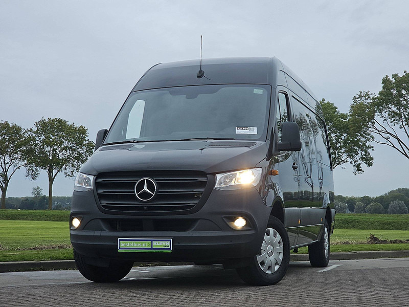 Mercedes-Benz Sprinter 317 L2H2 Mbux 360camera! - Panel van: picture 1 Mercedes-Benz Sprinter 317 L2H2 Mbux 360camera! - Panel van: picture 1