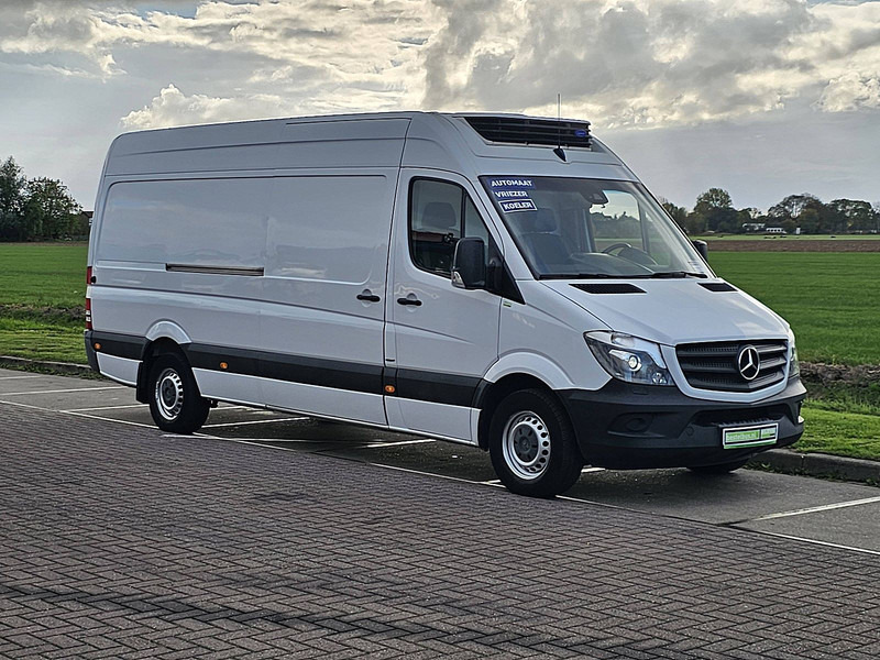 Mercedes-Benz Sprinter 319 L3H2 V6 Koelwagen! - Refrigerated van: picture 5 Mercedes-Benz Sprinter 319 L3H2 V6 Koelwagen! - Refrigerated van: picture 5