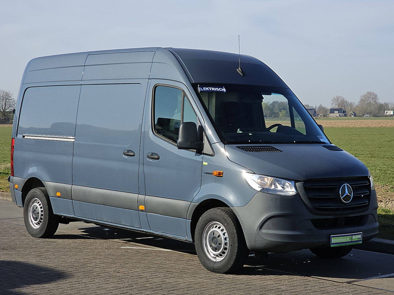 Mercedes-Benz eSprinter L2H2 41kWh Demo! - Panel van, Electric van: picture 5 Mercedes-Benz eSprinter L2H2 41kWh Demo! - Panel van, Electric van: picture 5