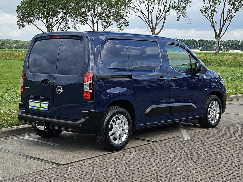 Opel Combo 1.5 L1 Navi PDC Trekhaak - Small van: picture 3 Opel Combo 1.5 L1 Navi PDC Trekhaak - Small van: picture 3