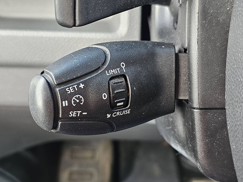 Small van Peugeot Expert 2.0 L2 Automaat Navi Ac!: picture 13