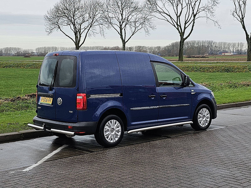 Volkswagen Caddy 2.0 ac EURO6 - Box van: picture 3 Volkswagen Caddy 2.0 ac EURO6 - Box van: picture 3