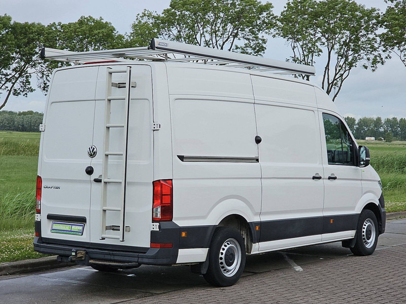 Volkswagen Crafter 2.0 TDI 140 L3H3 - Panel van: picture 3 Volkswagen Crafter 2.0 TDI 140 L3H3 - Panel van: picture 3