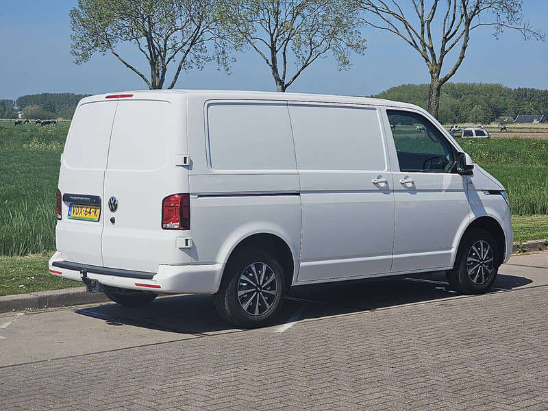 Volkswagen Transporter 2.0 TDI T6.1 L1H1 150Pk NAP! - Small van: picture 3 Volkswagen Transporter 2.0 TDI T6.1 L1H1 150Pk NAP! - Small van: picture 3