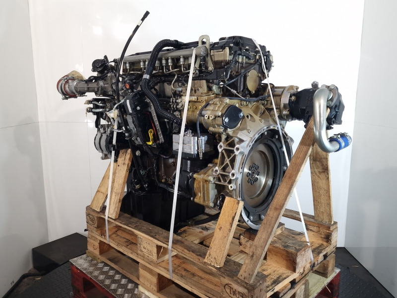 Mercedes Benz OM936LA.E5-1 Twin Turbo + Hydraulic Pump Engine (Industrial) 935.916 - Engine for Industrial equipment: picture 4 Mercedes Benz OM936LA.E5-1 Twin Turbo + Hydraulic Pump Engine (Industrial) 935.916 - Engine for Industrial equipment: picture 4