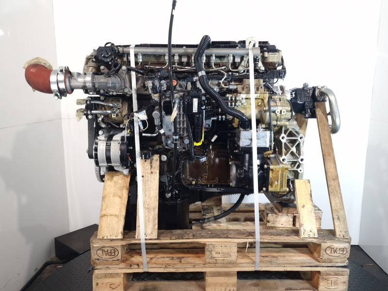 Mercedes Benz OM936LA.E5-1 Twin Turbo + Hydraulic Pump Engine (Industrial) 935.916 - Engine for Industrial equipment: picture 3 Mercedes Benz OM936LA.E5-1 Twin Turbo + Hydraulic Pump Engine (Industrial) 935.916 - Engine for Industrial equipment: picture 3
