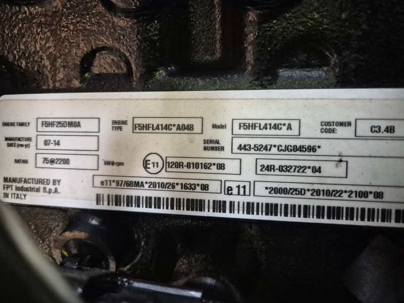 New Caterpillar C3.4B / F5HFL414C*A048 Engine (Plant) - Engine for Construction machinery: picture 2 New Caterpillar C3.4B / F5HFL414C*A048 Engine (Plant) - Engine for Construction machinery: picture 2