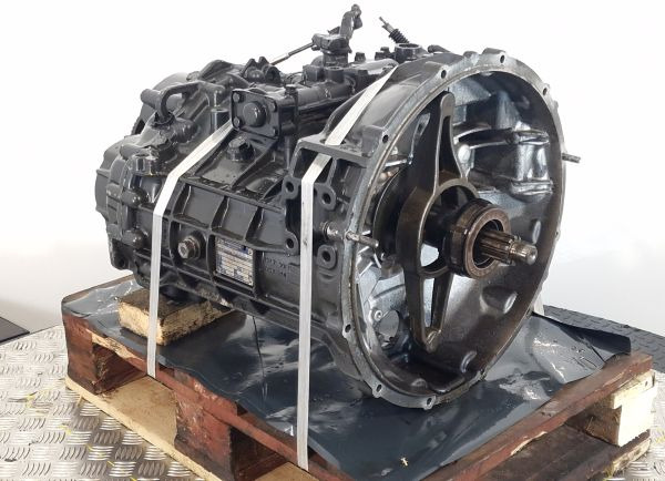 ZF 6S700TO Gearbox - Gearbox: picture 1 ZF 6S700TO Gearbox - Gearbox: picture 1