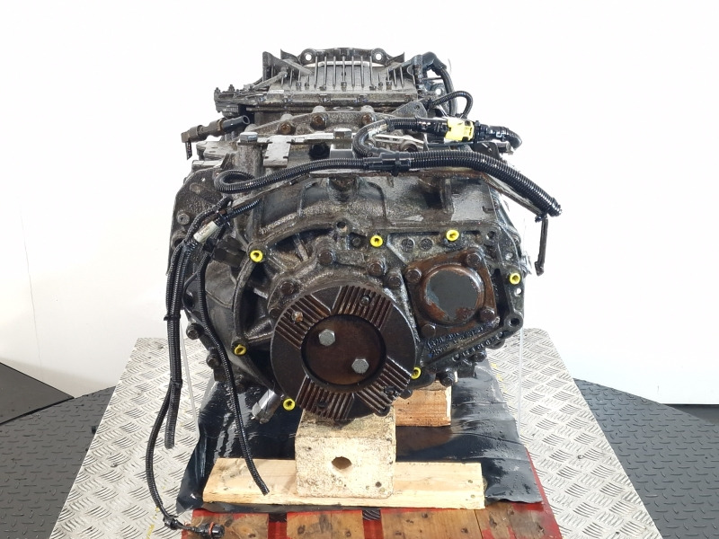 ZF Astronic 12AS2330TD Gearbox - Gearbox: picture 5 ZF Astronic 12AS2330TD Gearbox - Gearbox: picture 5
