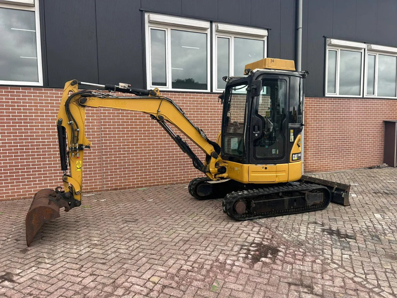 Caterpillar 303.5ECR X200428 - Mini excavator: picture 1 Caterpillar 303.5ECR X200428 - Mini excavator: picture 1