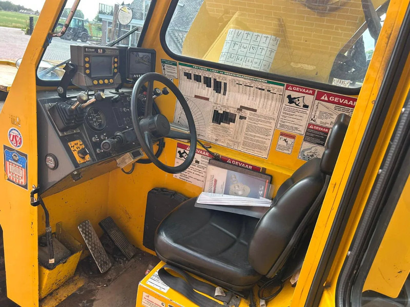 Rough terrain crane Grove YB7722XL: picture 6