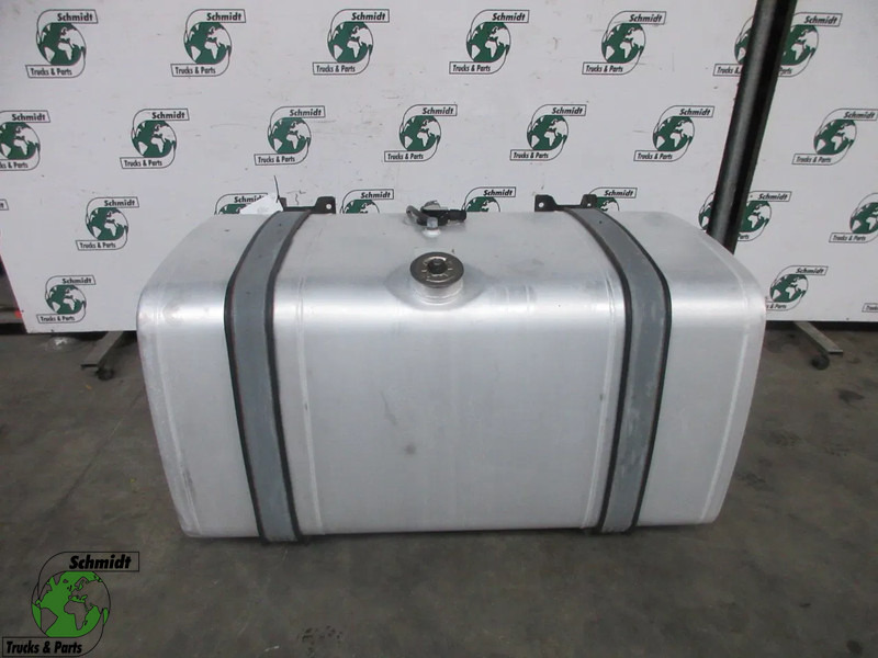 MAN 81.12201-5701//81.12201-5950 // 580 LITER TANK MAN TGX TGS EURO 6 - Fuel tank for Truck: picture 1 MAN 81.12201-5701//81.12201-5950 // 580 LITER TANK MAN TGX TGS EURO 6 - Fuel tank for Truck: picture 1
