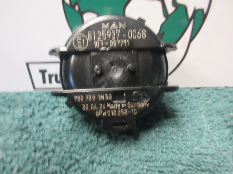MAN 81.25937-0068 CAMERA SYSTEEM MAN 18.520 TGX - Electrical system for Truck: picture 4 MAN 81.25937-0068 CAMERA SYSTEEM MAN 18.520 TGX - Electrical system for Truck: picture 4
