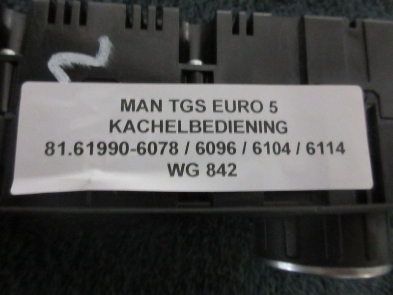 MAN 81.61990-6078 / 6096 / 6104 / 6114 / Kachelbediening - Electrical system for Truck: picture 4 MAN 81.61990-6078 / 6096 / 6104 / 6114 / Kachelbediening - Electrical system for Truck: picture 4