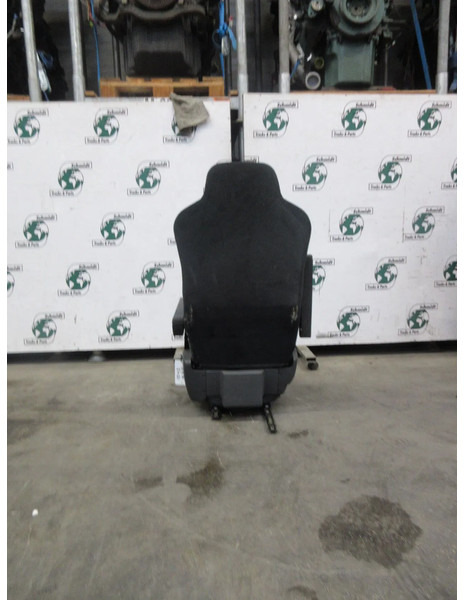 MAN 81.62307-6447 // 81.62307-6481 BESTURDES STOEL MAN TGX EURO 5 - Seat for Truck: picture 5 MAN 81.62307-6447 // 81.62307-6481 BESTURDES STOEL MAN TGX EURO 5 - Seat for Truck: picture 5